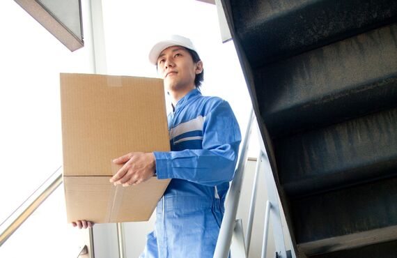 緊急で荷物を発送するスポット便もご対応 | 拠点を置く栃木で軽貨物運送を行う赤帽ケイティ商会